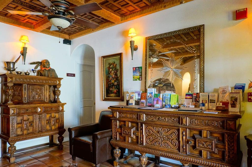 Chantico Inn Охай Екстериор снимка